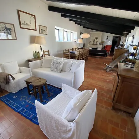 Casa de Férias Le Moulin De La Boire, Exceptionnel Pour 12 Personnes